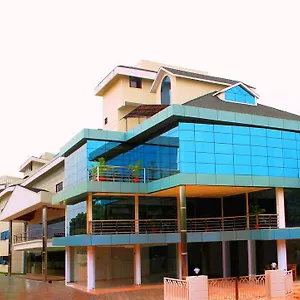 https://hotel-polariz.kerala-hotels.net